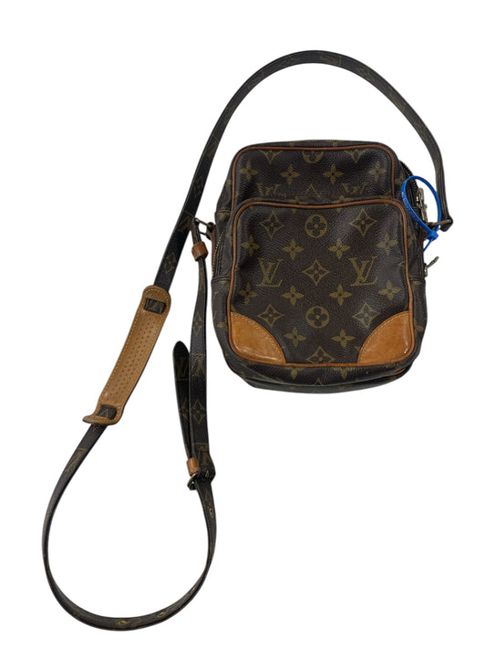 Crossbody Luxury Designer By Louis Vuitton, Size: Small