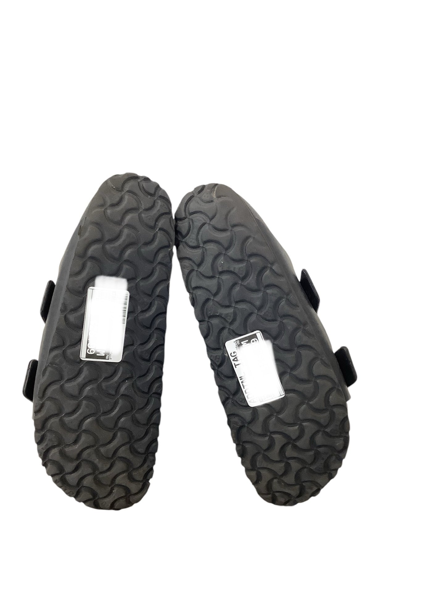 Sandals Flats By Birkenstock In Black, Size: 9