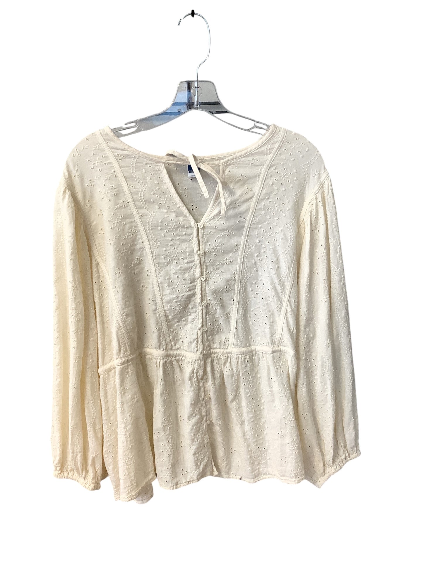 Top Long Sleeve By Old Navy In Cream, Size: 26