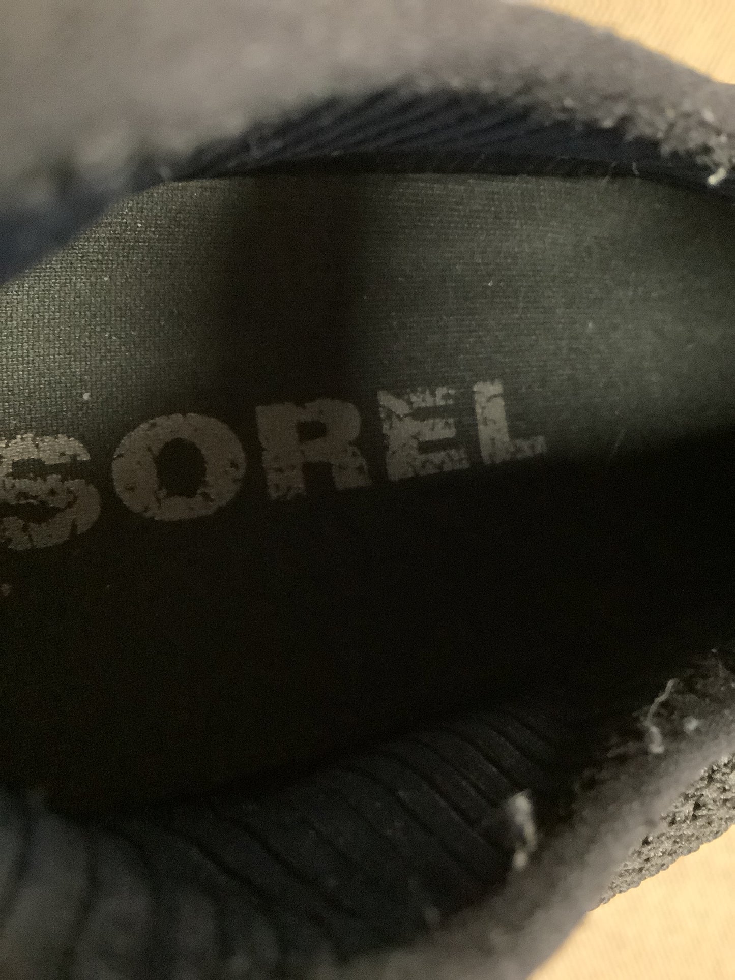 Shoes Athletic By Sorel In Black, Size: 10