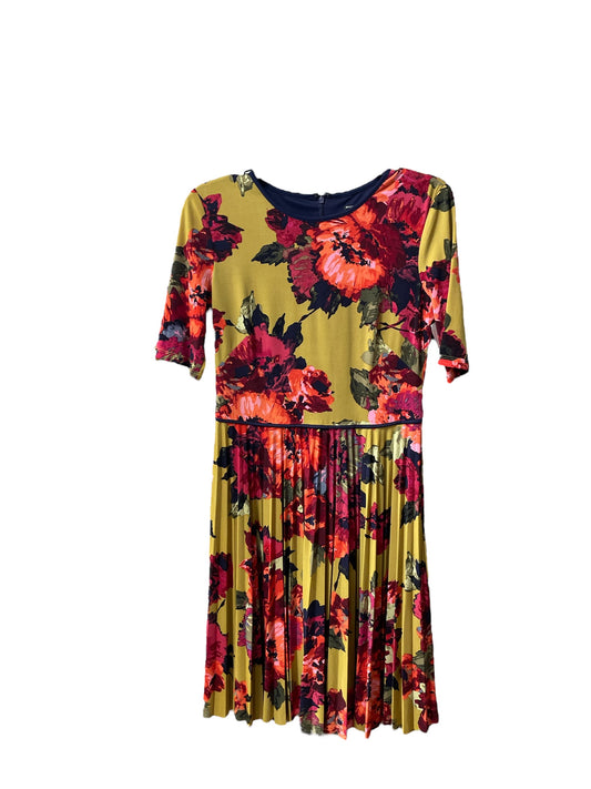 Dress Work By Maggy London In Floral Print, Size: 6