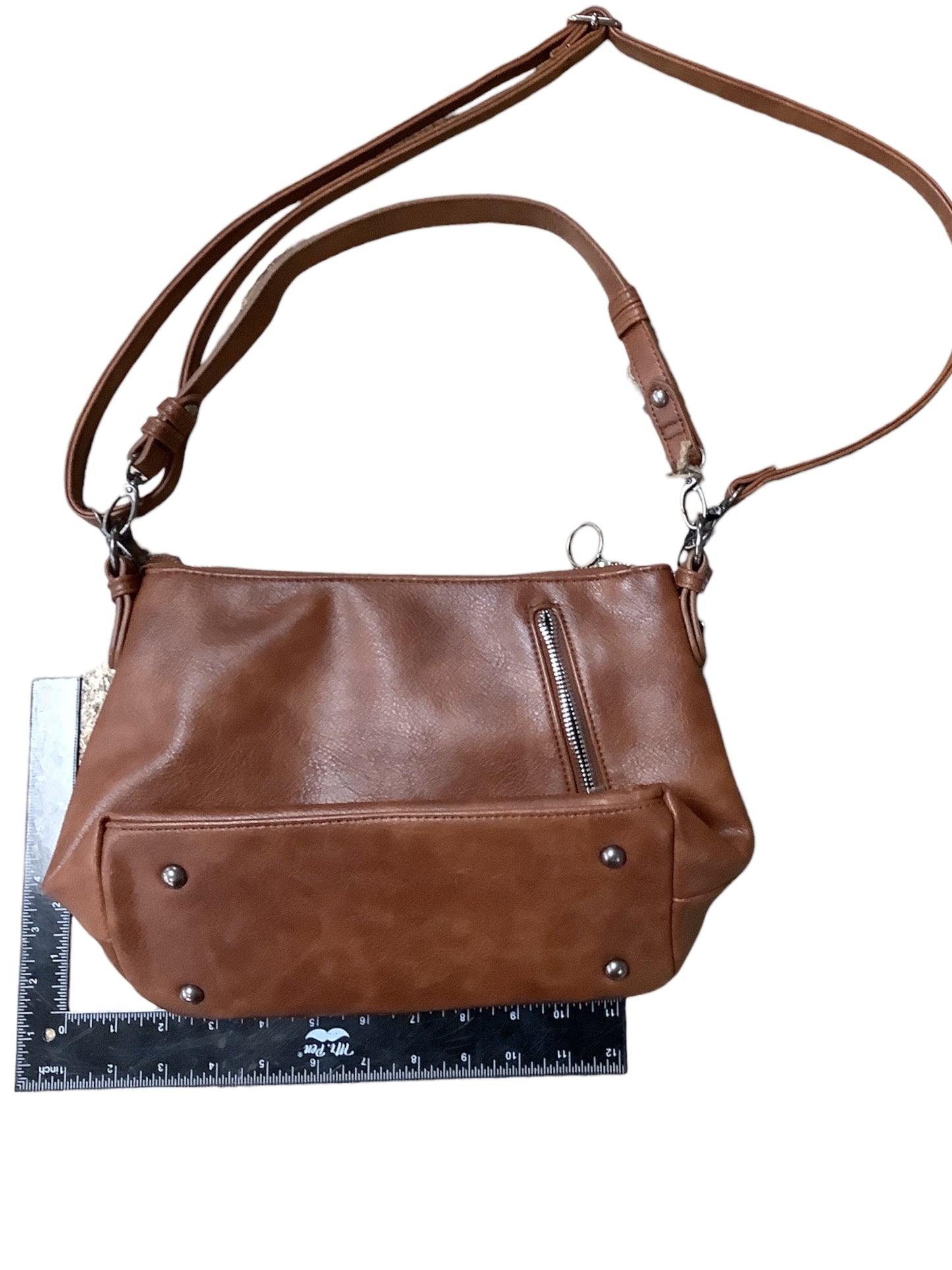 Crossbody By Clothes Mentor, Size: Medium