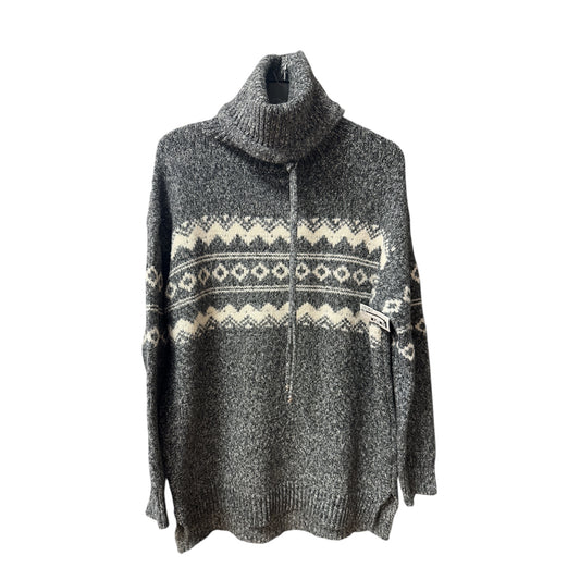 Sweater By Cmb In Grey, Size: L